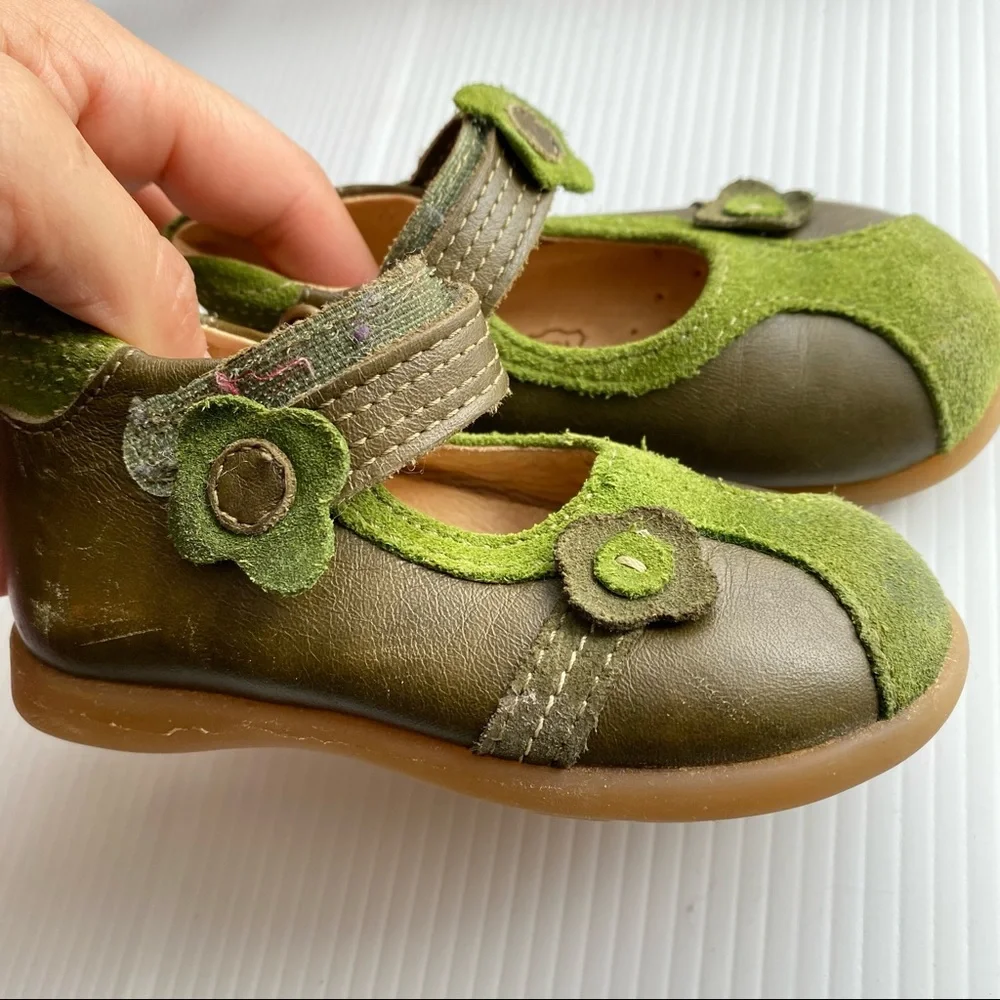 Primigi | Anti Shock Mary Jane Shoes Size Beautiful Olive Green/Gray